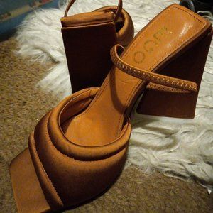 Brand New : Milk-way Chocolate Sandal souffle